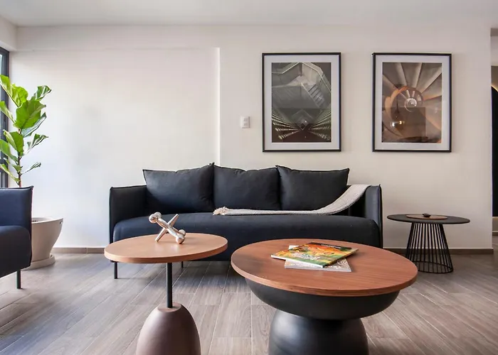 Parque España 21 by Wynwood House México DF